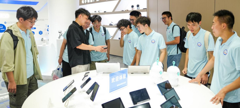 ׌�ഺ�ڻ�ግ�`���W�� ��ӿƼ���W�������ꖡ����T������(w��)�F��